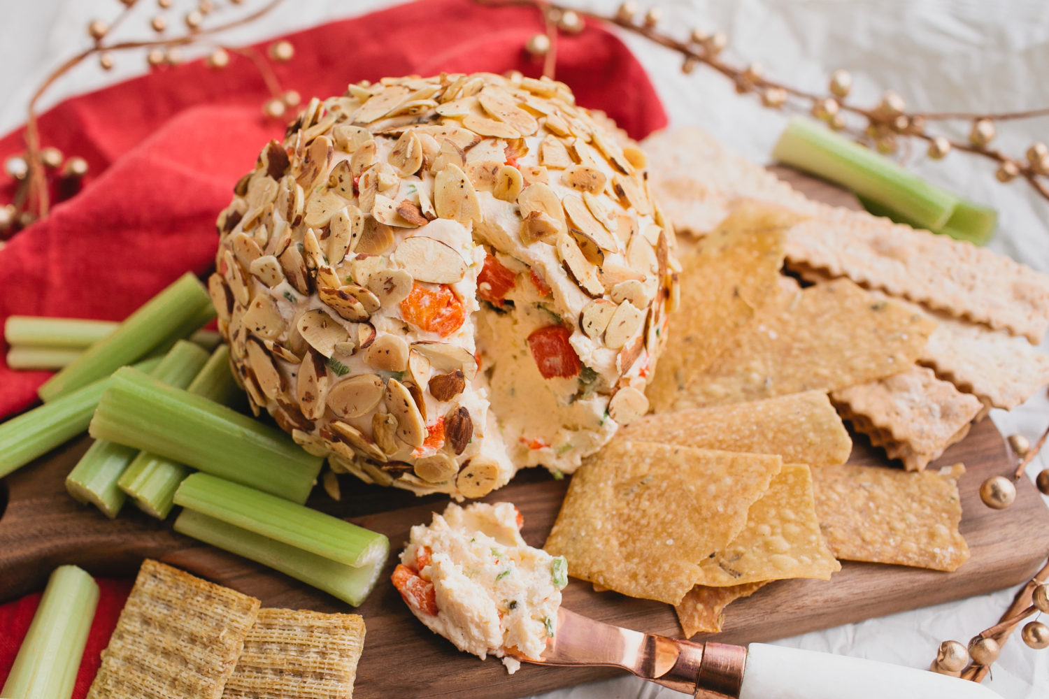 Easy Jalapeño Cheese Ball Roth Cheese