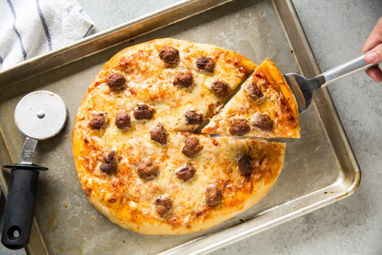 Simple Meatball Pizza Recipe - Roth Cheese