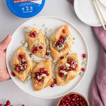 Buttermilk Blue Pomegranate Puff