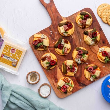 Mini Cheeseboard Crackers